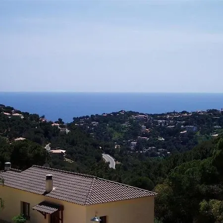 Amaizing With Swimming Pool, Fantastic Views Villa Lloret de Mar